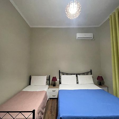 Hotel Vila 15 - Center ティラナ エクステリア 写真