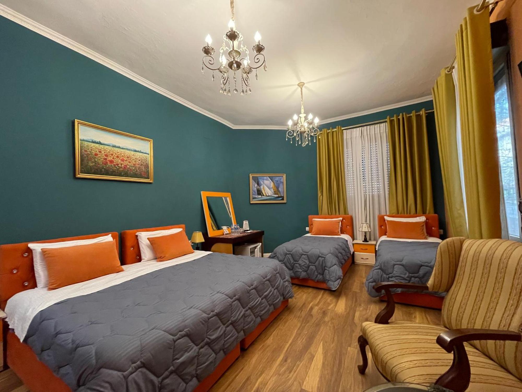 Hotel Vila 15 - Center ティラナ エクステリア 写真